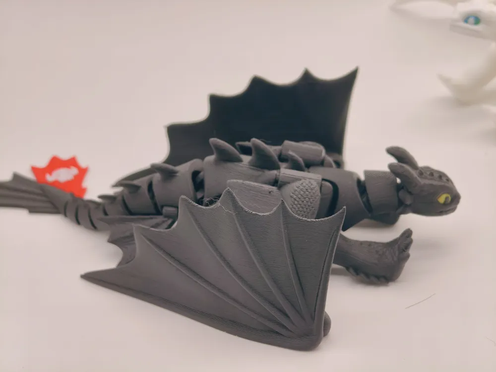 Handgefertigte Drachenfigur, dekoratives Sammlerstück, keine Stützen, Mini-Größe, schneller Druck per Telefon, spezielles Design