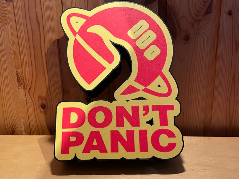 Lightbox "Hitchhikers Guide to the Galaxy"