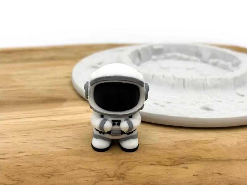 Cosmonaut for sensory play