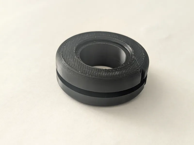7/8" screw grommet