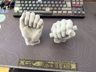 1:1 Replica of Abraham Lincoln's Hands