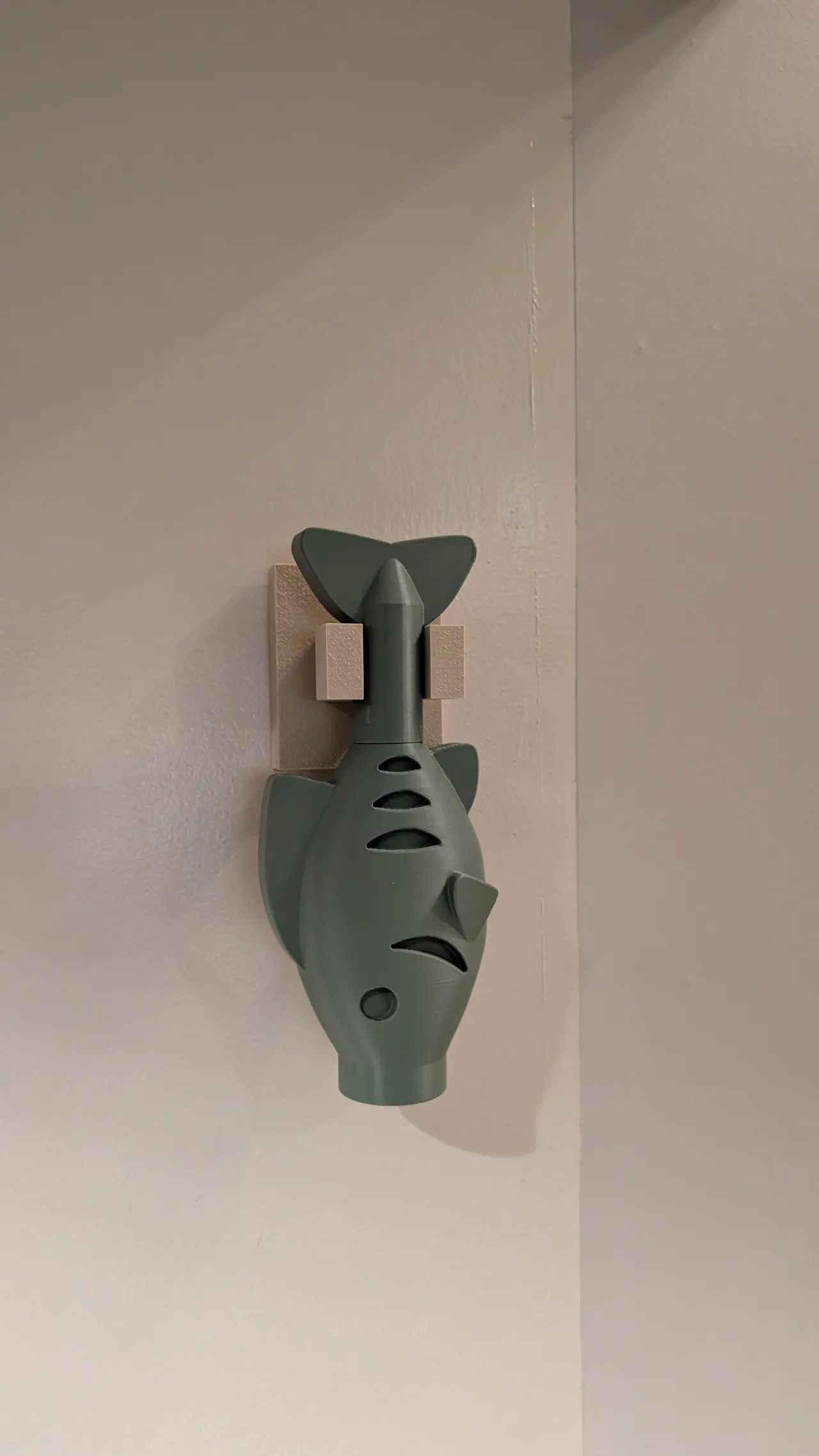 giant brick style fish "Billy Bass" wall decor view 3