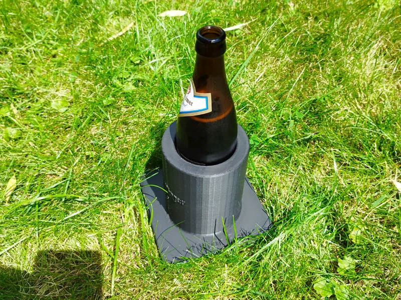 Flaschenhalter /  瓶架