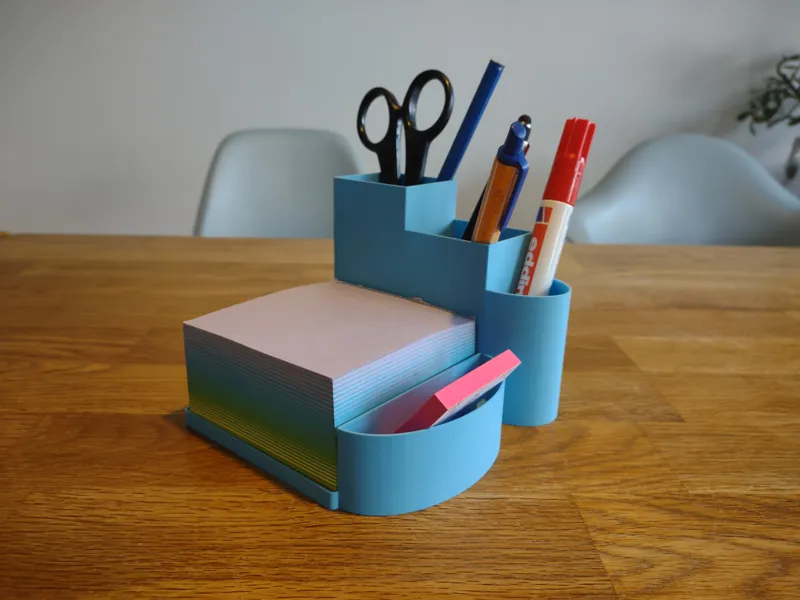 Desk Organizer mit Notizblockhalter