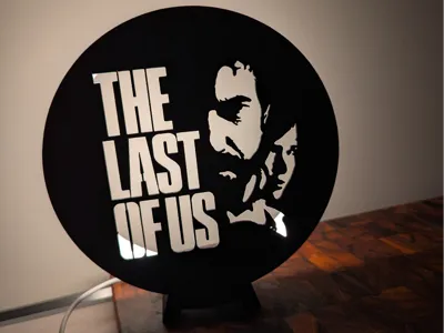 Small Ring Lamp - Interchangeable Covers - The Last of Us