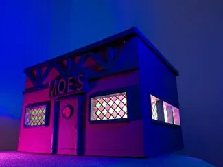 Moe's Tavern (hollow and solid)