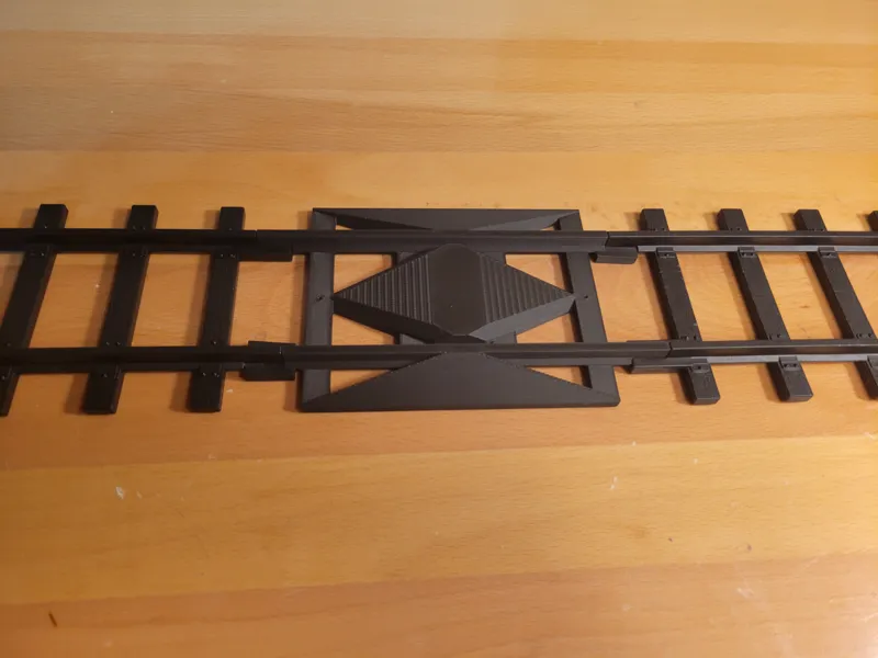 Lionel Ready-To-Play Compatible ReRailer 