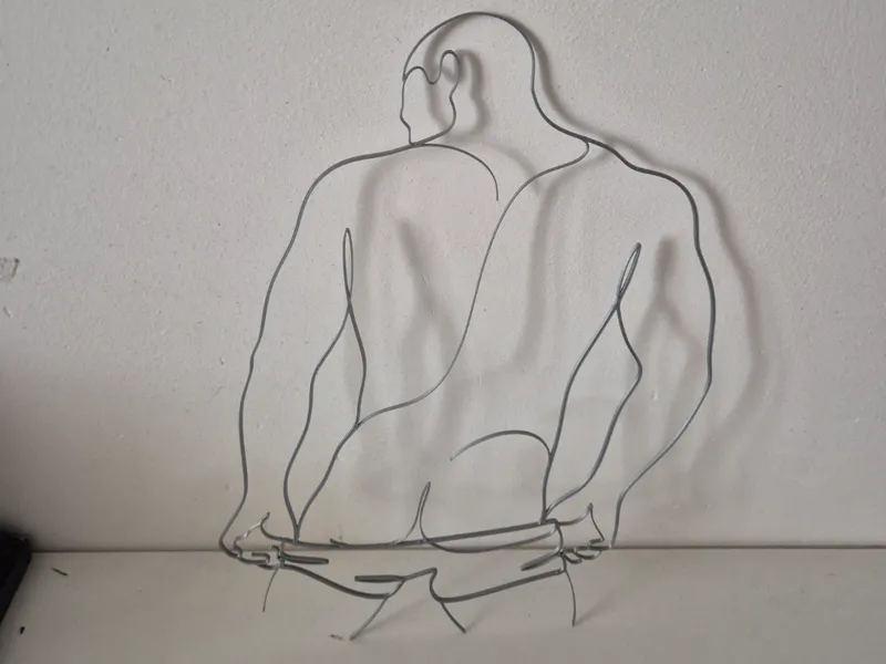 Minimalist One‑Line Figure – Expressive Bodylines
