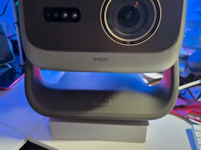 JMGO U3 Ultimate base (base that can be placed without removing the dedicated stand mount tool)