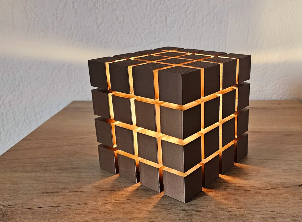 CubeStack desk lamp (no glue, no supports) view 2