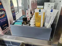 Organiseur de tubes pour armoire à pharmacie — photo 2