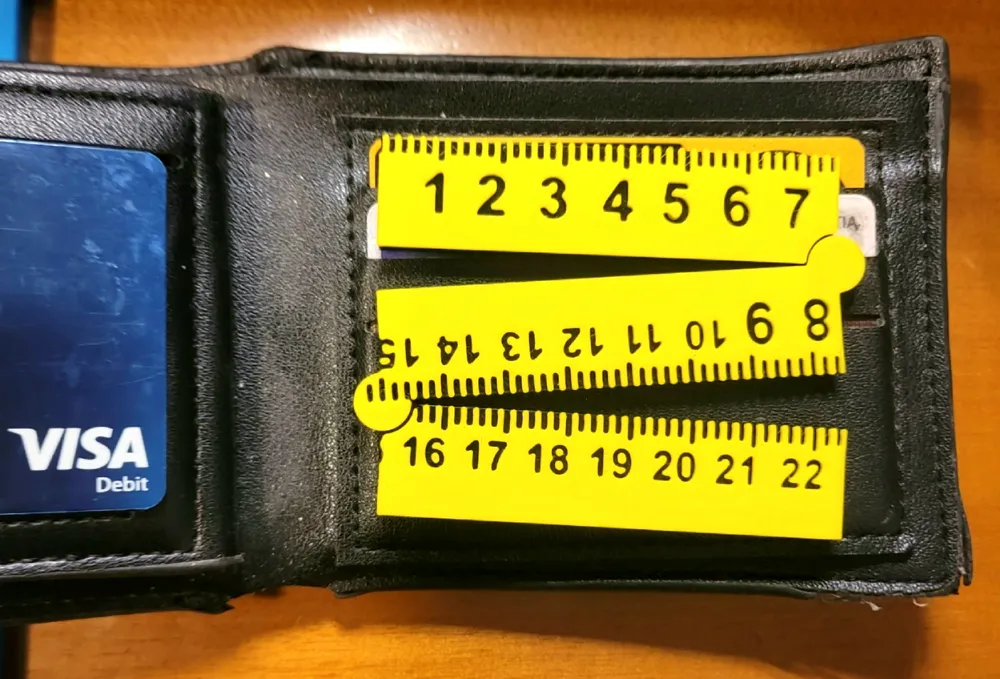 Foldable Ruler - Credit Card Size - Wallet by WORM.eu - MakerWorld