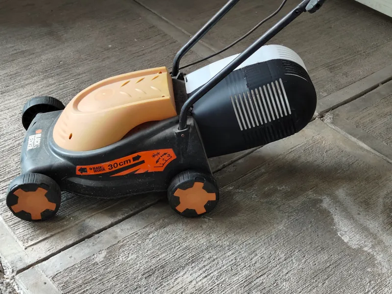 Lawn mower grass catcher Black&Decker podadora