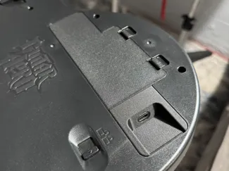 Wii Les Paul USB-C Relocator with Battery Cover