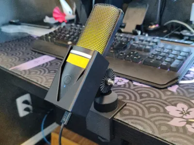 Microphone stand