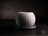 Минималистична саксия nimbus