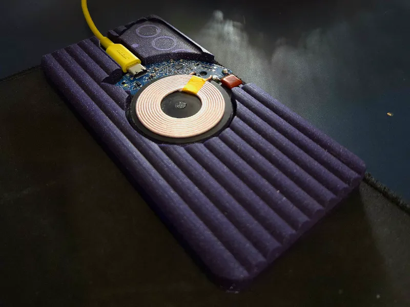 (not)Boring Ikea LIVBOJ Wireless Charger S25/S25+