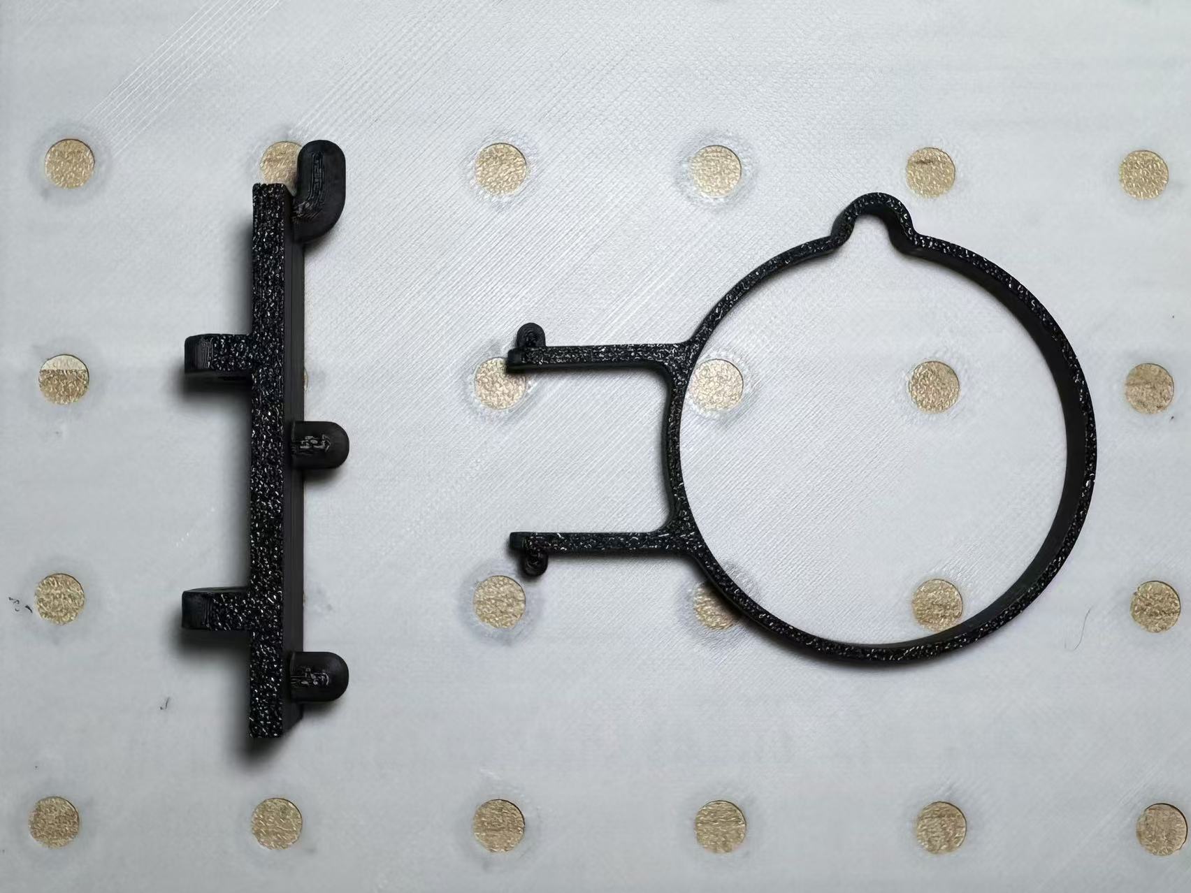 Miniatura 1 do modelo 3D 小米人在传感器Pro洞洞板挂架