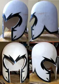 Casque de Magneto (version comics) — photo 3