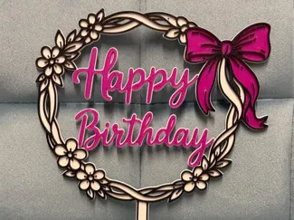 Cake Topper „Happy Birthday“ mit Schleife