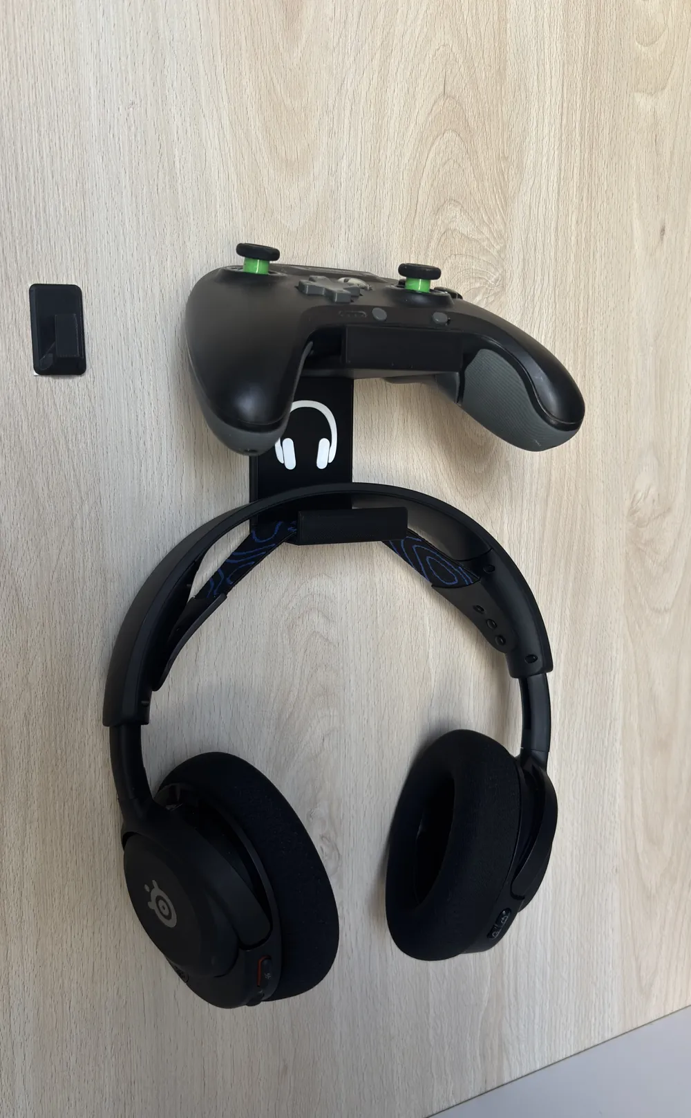 Wall-Mount Headphone & Controller Holder - Free 3D Print Model - MakerWorld