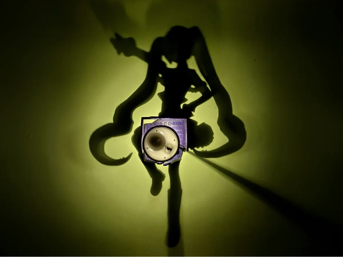 Princess Miku Table Shadow Lamp 36g filament Projection Lamp Silhouette ...