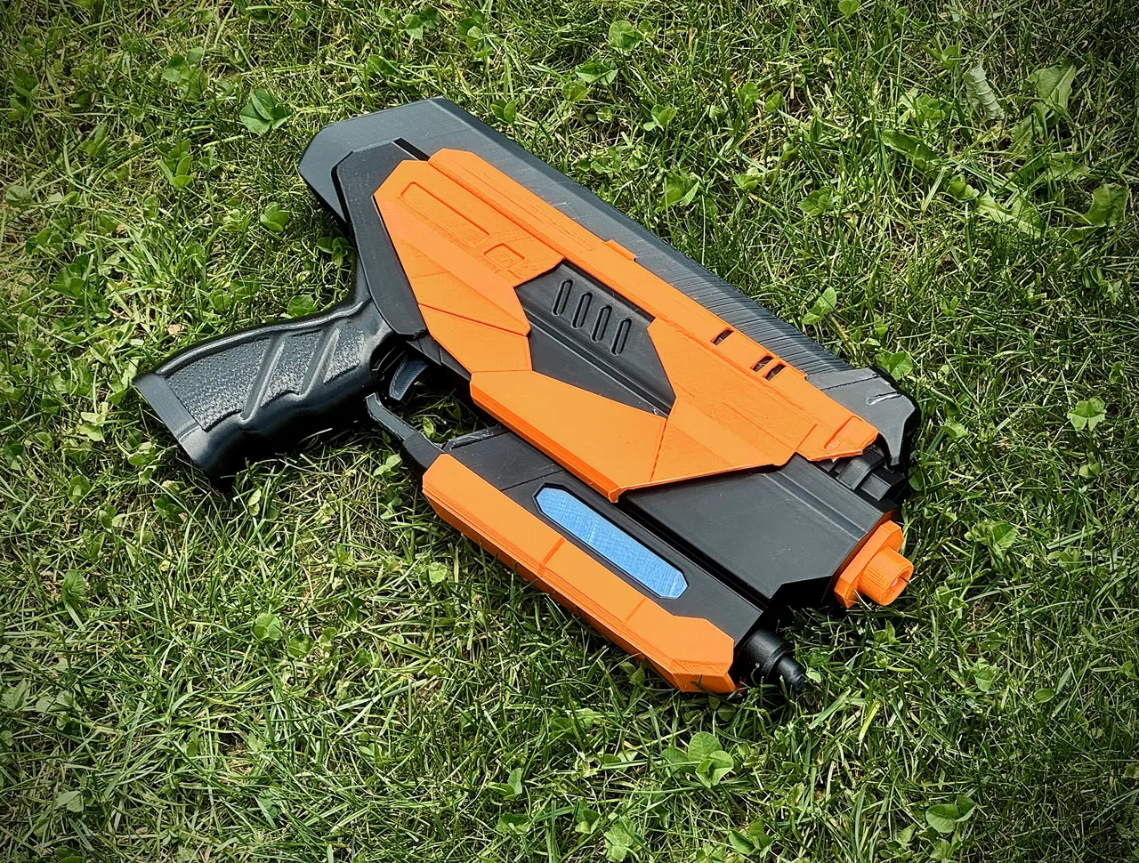 AquaPulse – Sci‑Fi Water Blaster view 4