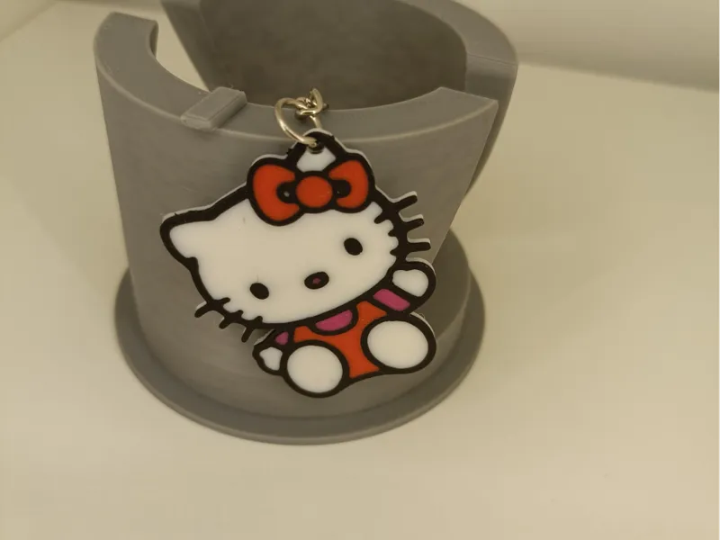hello kitty keychain