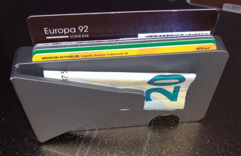 Wallet/card holder with money clip