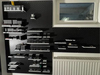 Skadis Container including Holder and Support Stand