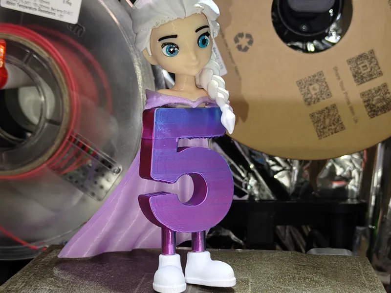 elsa con il con il corpo da 5 per torte no ams