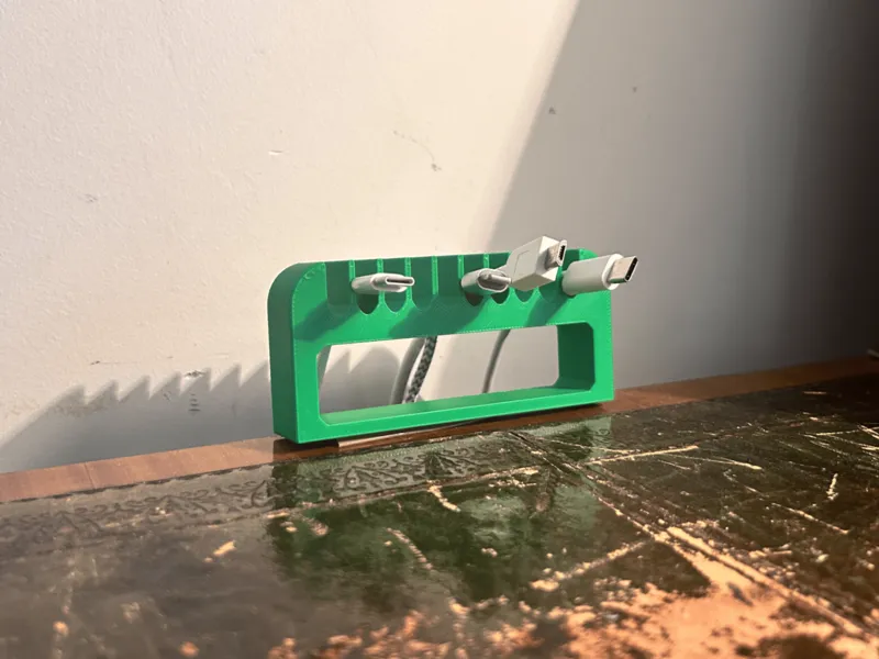 Cable Tidy Dock