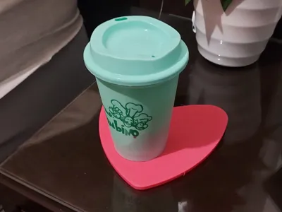 Heart-shaped coaster / Cupholder heart shape