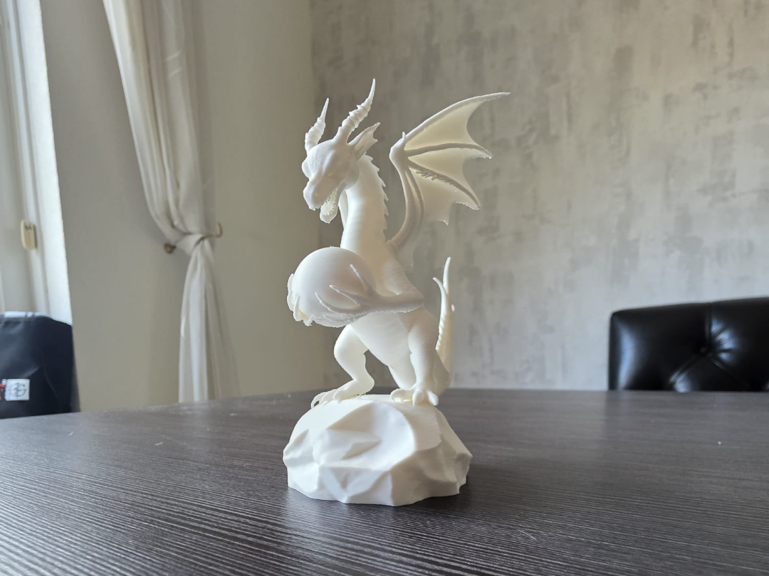 Ancient Dragon Guardian – Fantasy Display Model