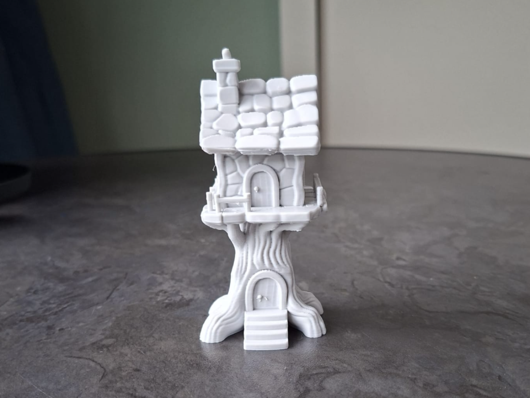 Tiny Fantasy Treehouse – Cute Miniature Fairy Home