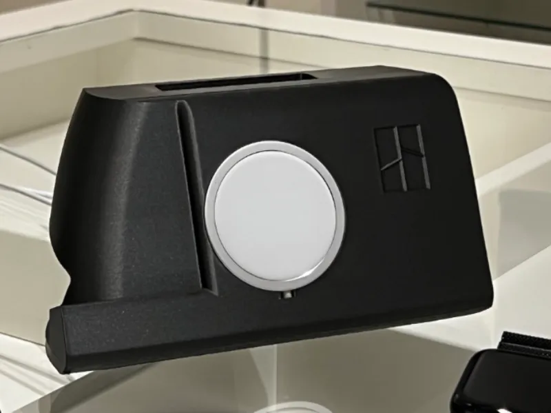 iPhone Standby magsafe