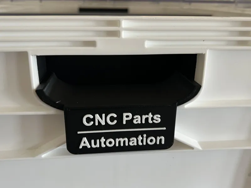 Dust Cover with Nameplate for SidioCrate