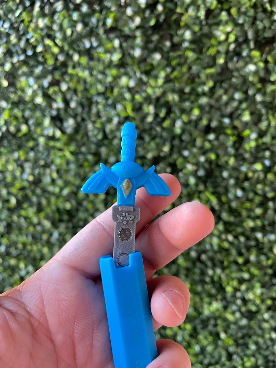 MINI - MASTER SWORD FIDGET TOY view 2