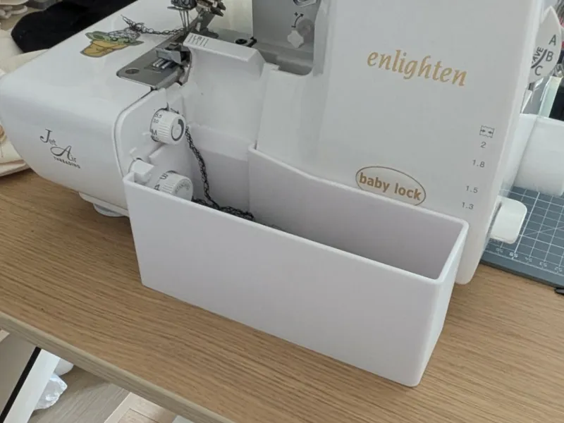 babylock catch container