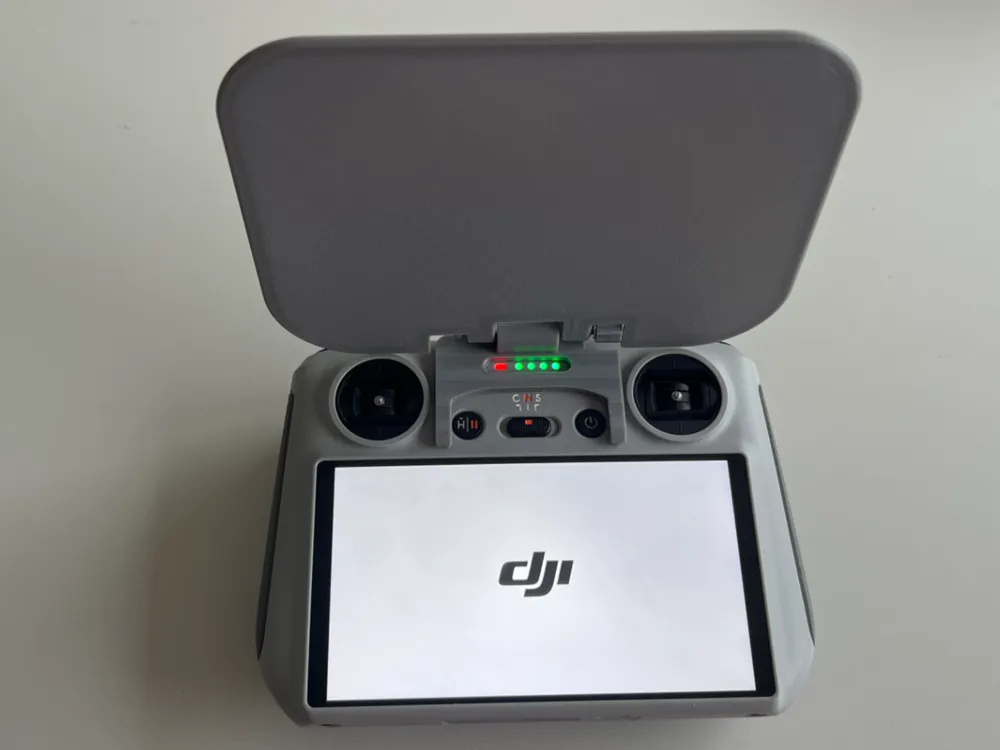Sunshade for DJI RC Remote Controller RM330 - Free 3D Print Model