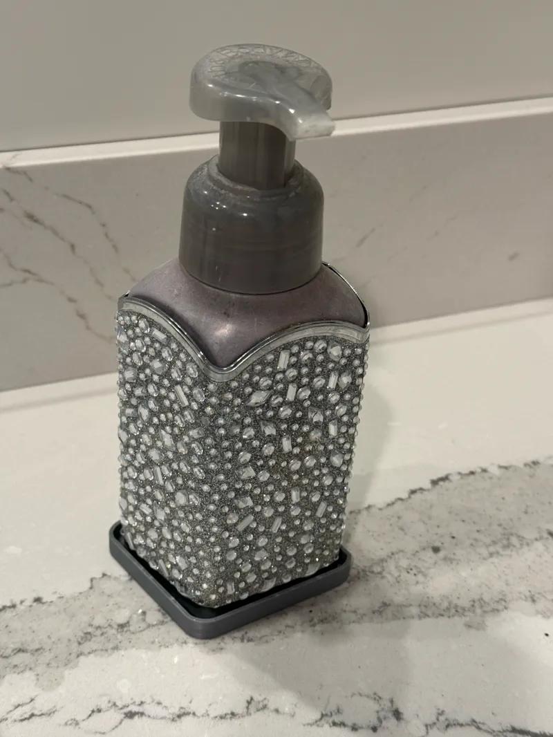 Bath & Body Works Gentle Foaming Soap Holder Dish