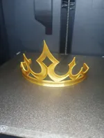 Couronne ou diadème doré — photo 2