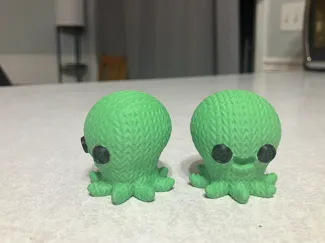 Knitted Octopus, button eyes, no AMS