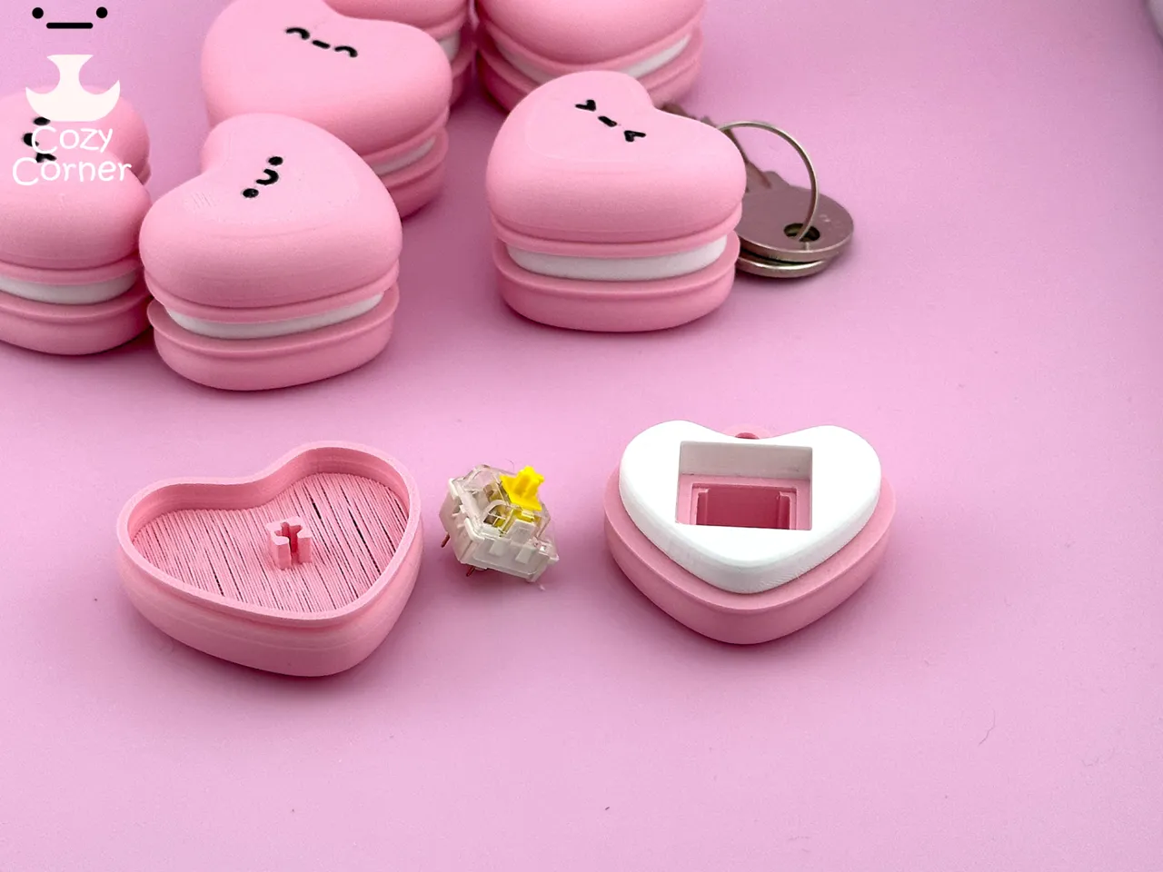 Clicky heart macaron keychain view 3