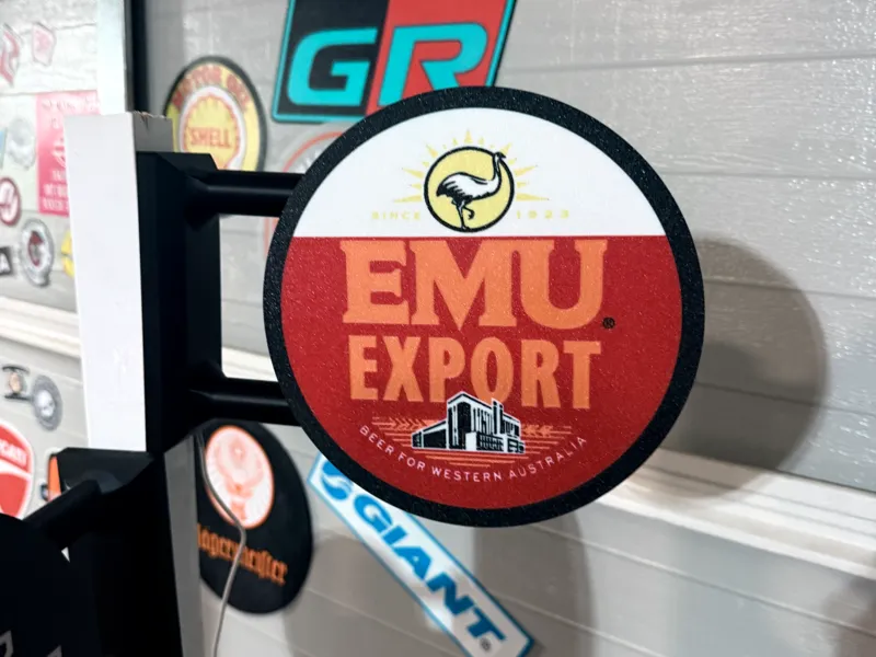 Emu Export Lightbox