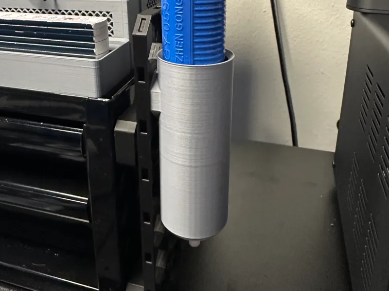 Multiboard desoldering solder sucker vacuum holder