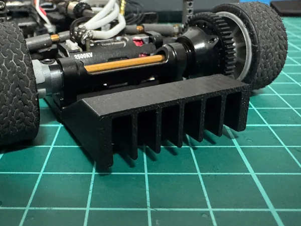 https://makerworld.bblmw.com/makerworld/model/US6c9f9a72c3cfc7/design/2025-11-08_37afe0d7726428.jpeg