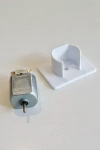 Support pour petit moteur DC — photo 2