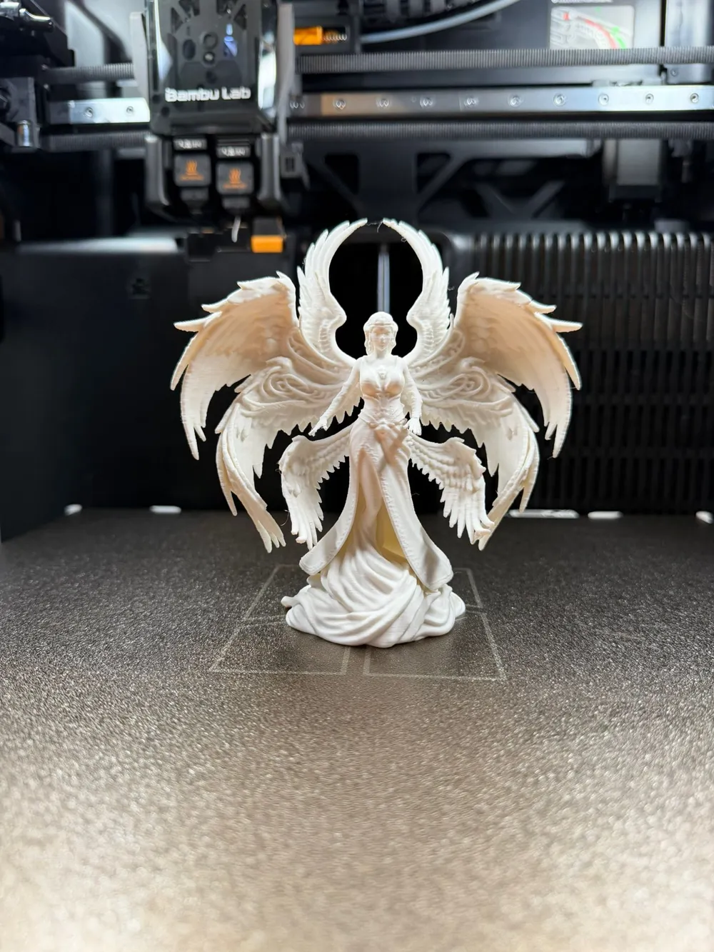 Angel Female Statue with Large Wings - Free 3D Print Model - MakerWorld