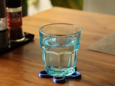 Minimalistic coaster